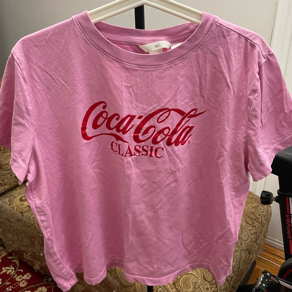 H&M Coca-Cola tshirt